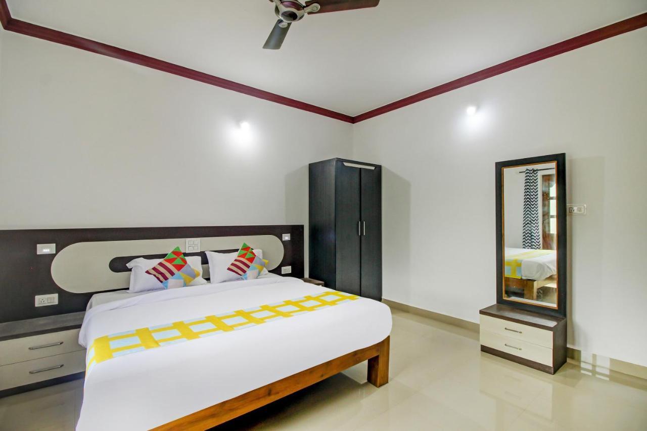 Super O Pradeep Near Hotel 3*