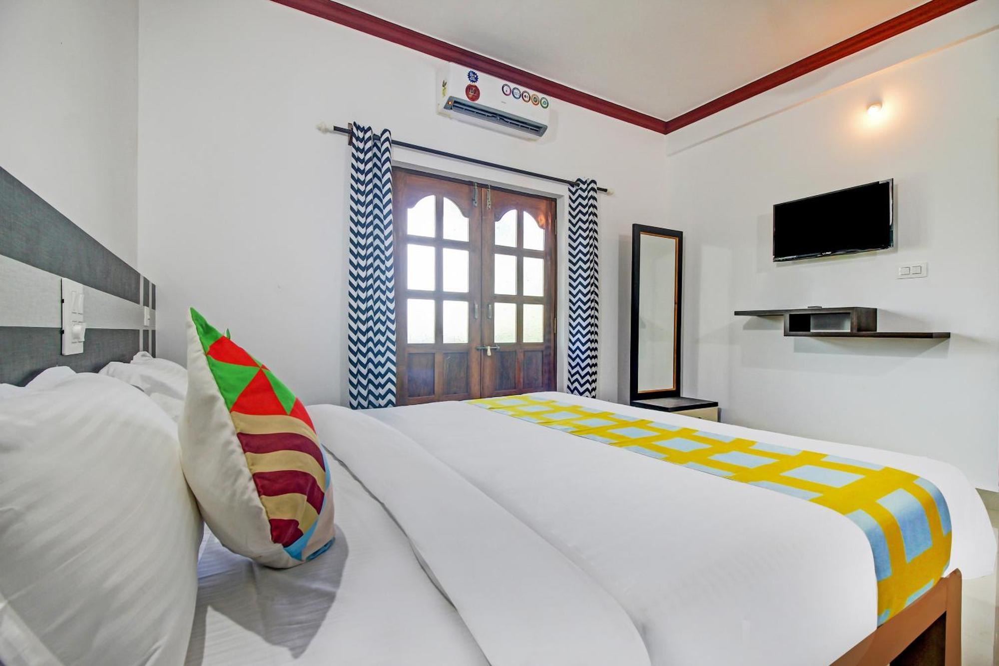 Hotel Super O Pradeep Near