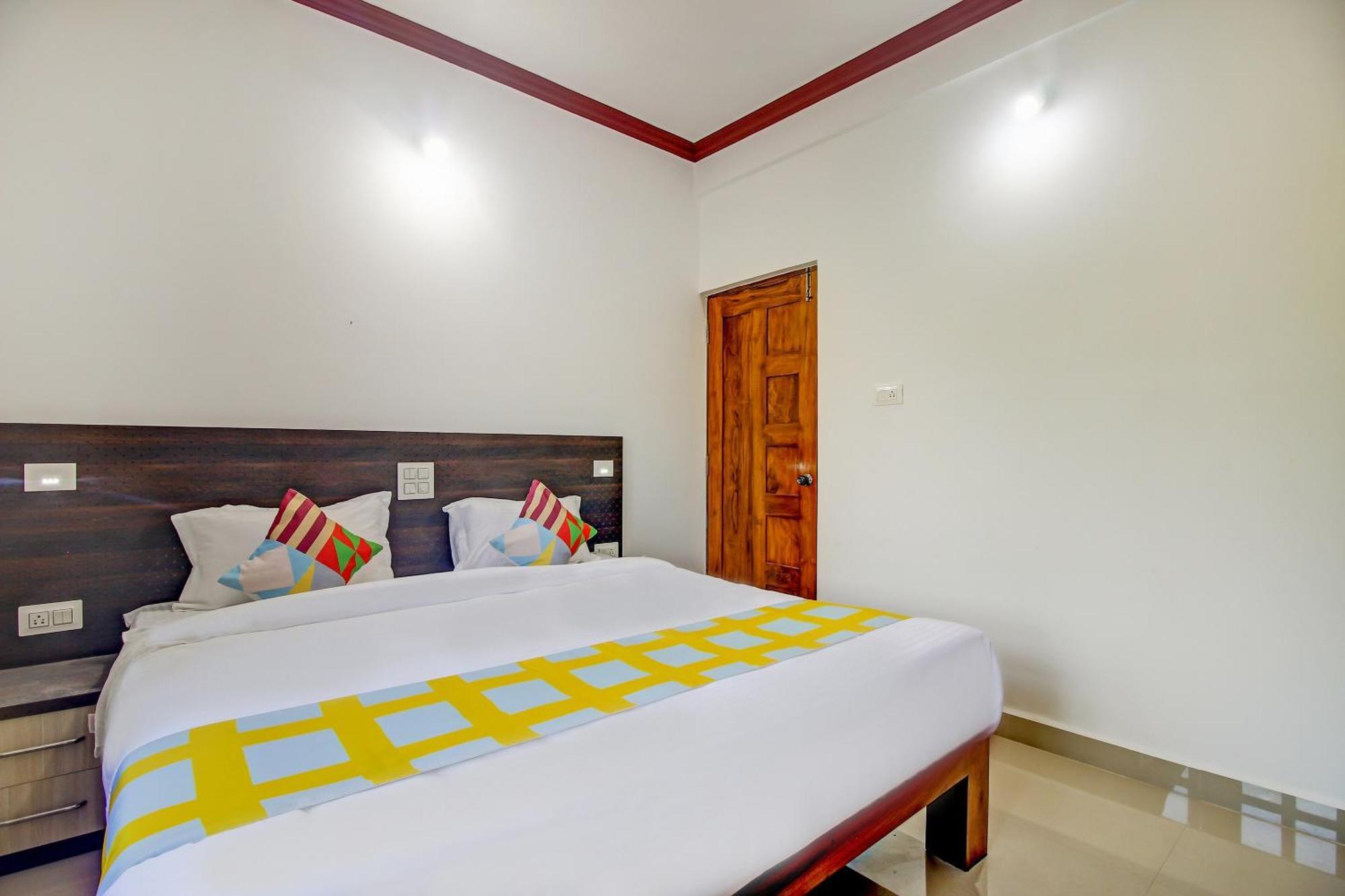 Super O Pradeep Near 3* Baga